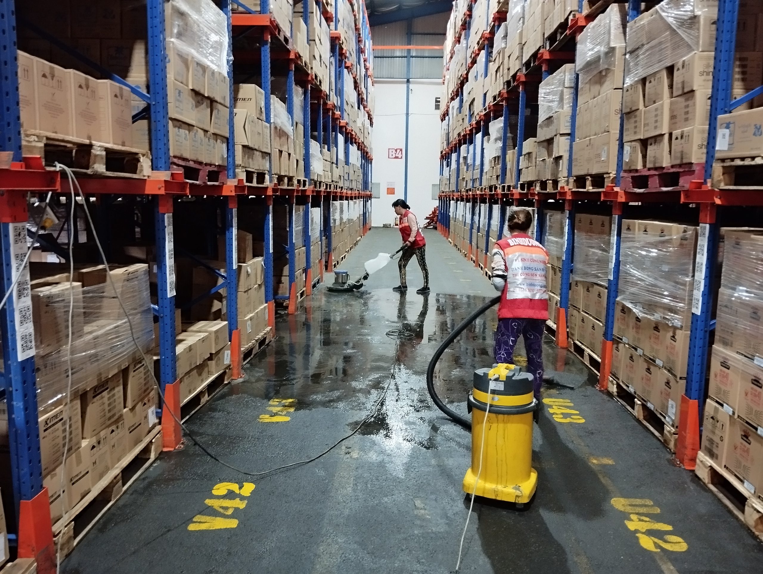 Dịch Vụ Vệ Sinh Nhà Xưởng Bình Dương