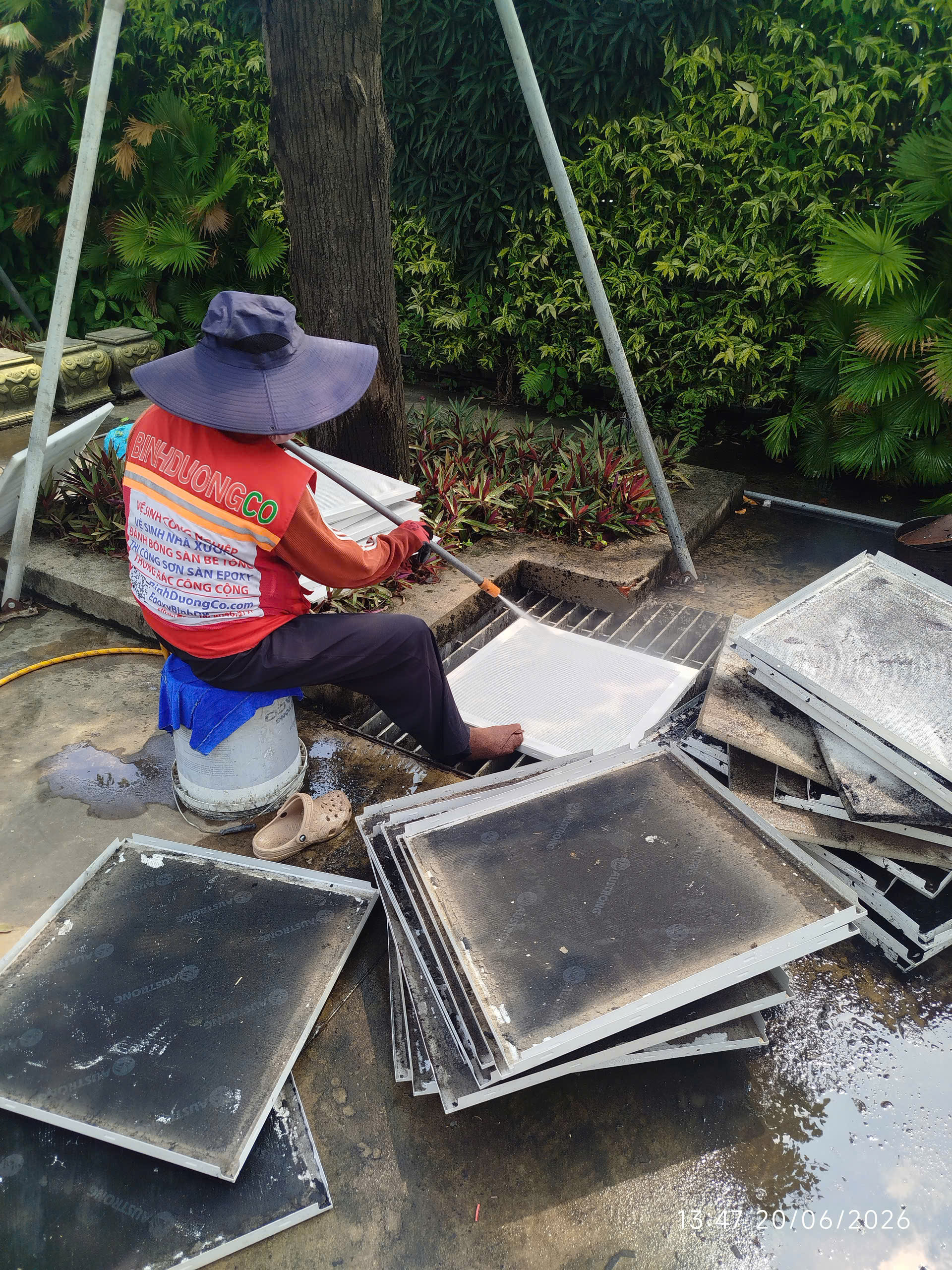 Dịch Vụ Vệ Sinh Nhà Xưởng Bình Dương